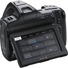 Cargar imagen en el visor de la galería, Blackmagic Pocket Cinema Camera 6K Pro