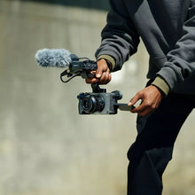 Cargar imagen en el visor de la galería, Sony Cinema Line ILME-FX2