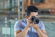Cargar imagen en el visor de la galería, Sony Alpha 7 IV Body - (Sony ILCE-7)